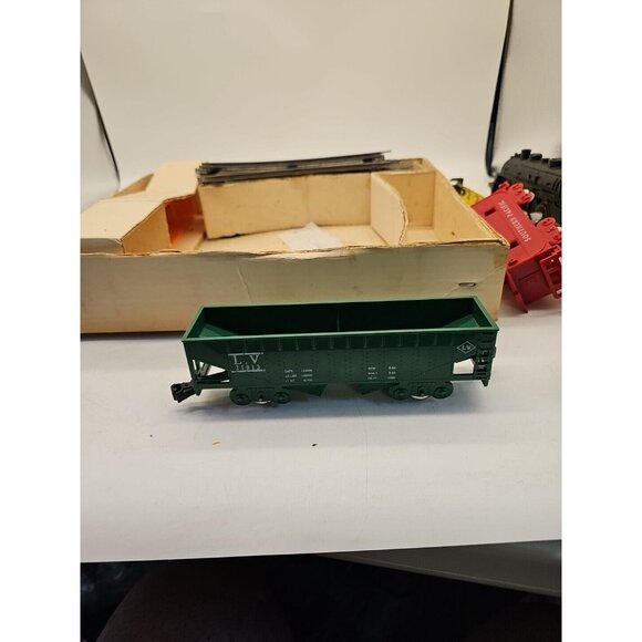 ANTIQUE Marx Steam Type Electric Train 490 Louis Marx and Co made in USA - Picture 9 of 16